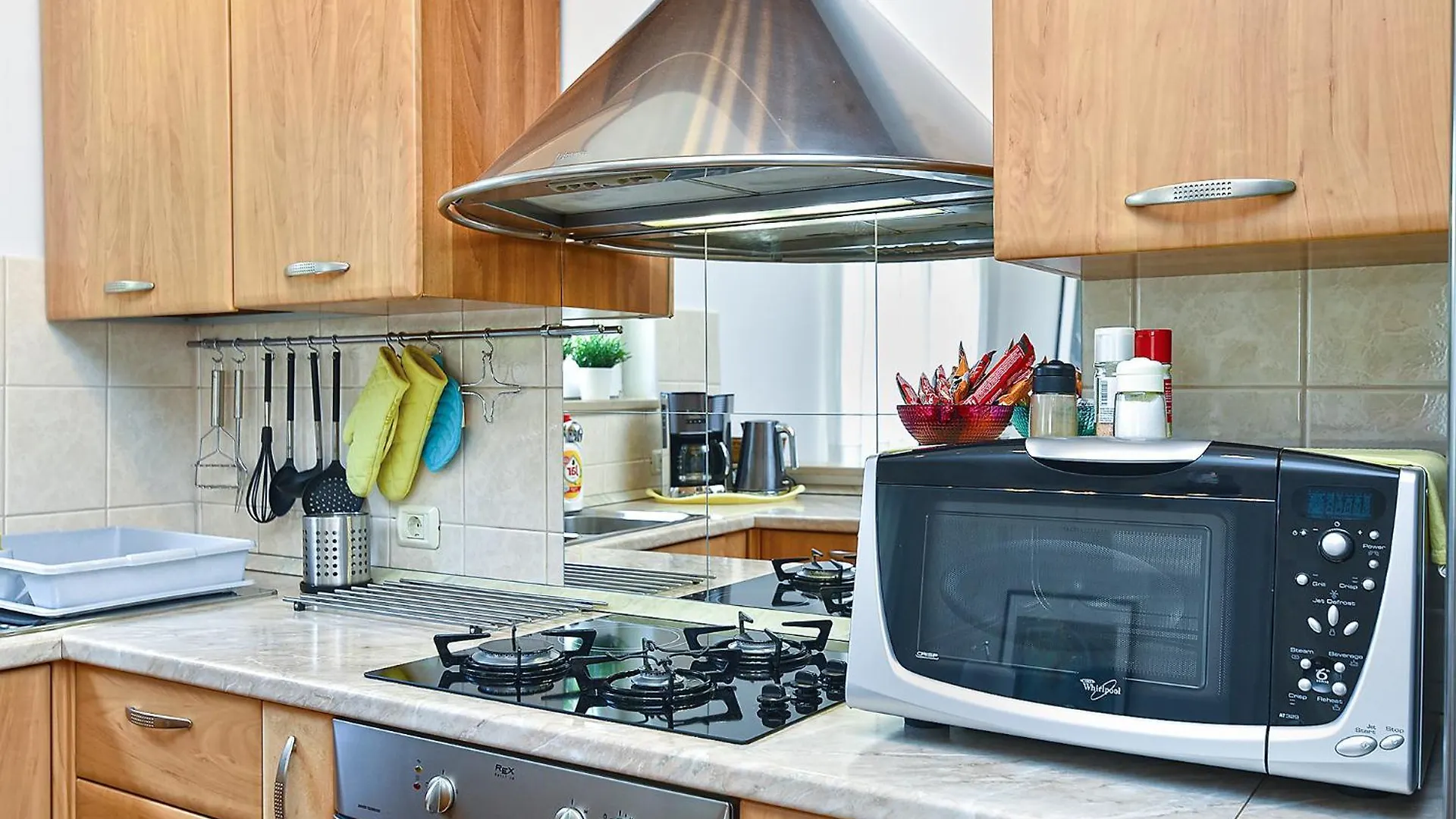 Apartment Karolina 2343 プーラ